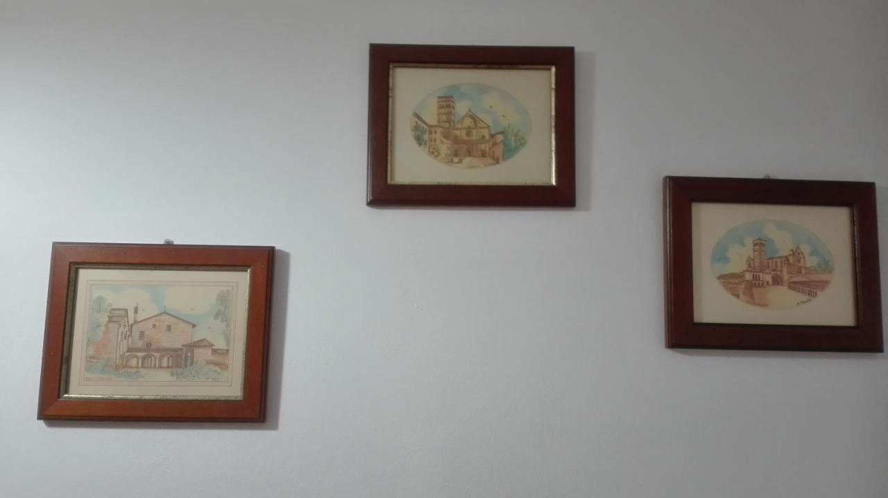 Casa Del Frate Daire Assisi Dış mekan fotoğraf